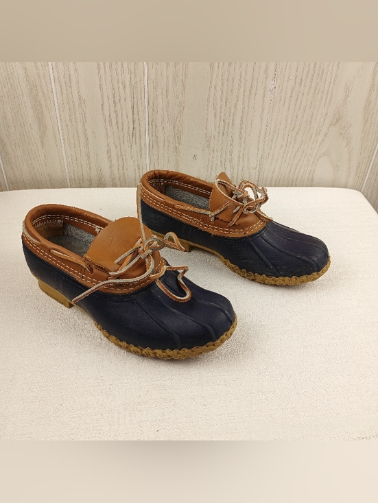 L.L. Bean Shoes - L.L. Bean tan leather &blue rubber low ankle gumshoe duck boot womens sz. 7M